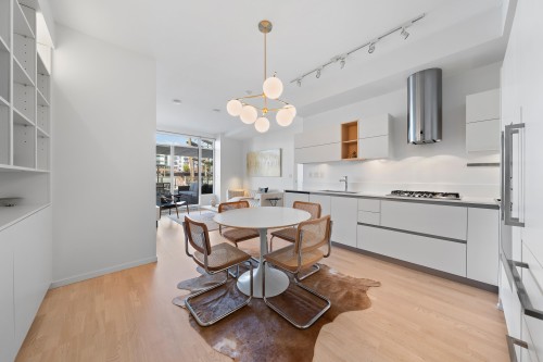 206-133 8Th Avenue E, Vancouver, BC 