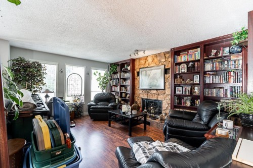 1868 Coquitlam Avenue, Port Coquitlam, BC 