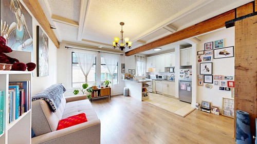 54-777 Burrard Street  Vancouver, BC V6Z 1X7