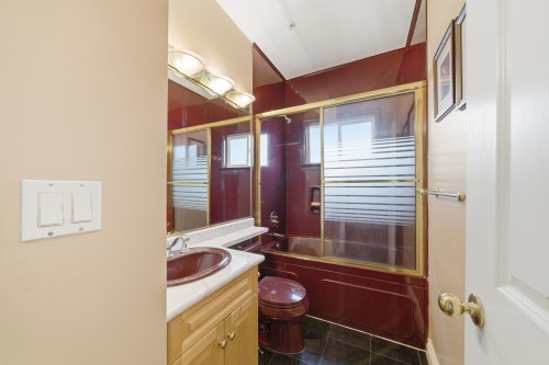 7962 Victoria Drive, Vancouver, BC 