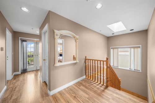 7962 Victoria Drive, Vancouver, BC 