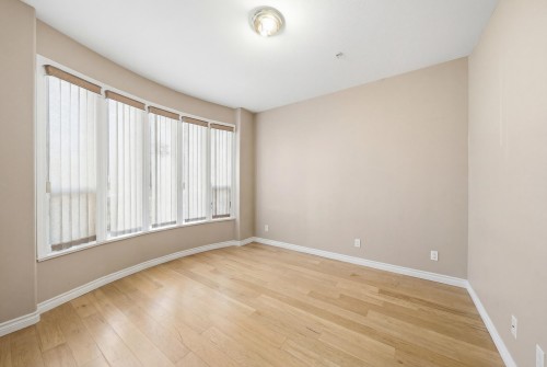 7962 Victoria Drive, Vancouver, BC 