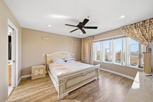 7962 Victoria Drive, Vancouver, BC 