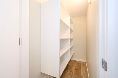 5546 Maple Crescent, Delta, BC 