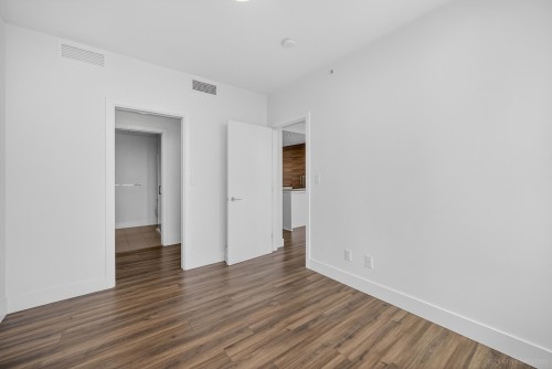2008-7303 Noble Lane, Burnaby, BC 