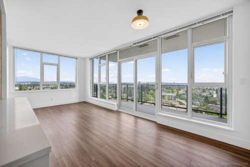 2008-7303 Noble Lane, Burnaby, BC 