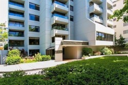 503-1995 Beach Avenue  Vancouver, BC V6G 2Y3