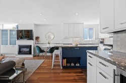 104-1512 Yew Street  Vancouver, BC V6K 3E4