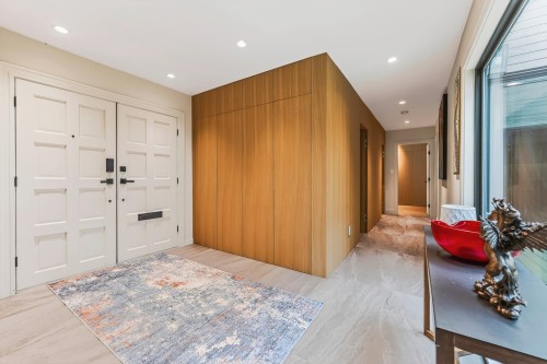 423 Greensboro Place, Vancouver, BC 