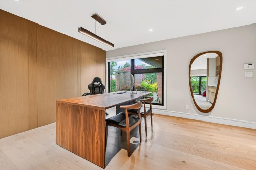 423 Greensboro Place, Vancouver, BC 
