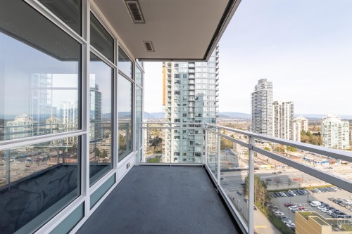2110-4670 Assembly Way, Burnaby, BC 