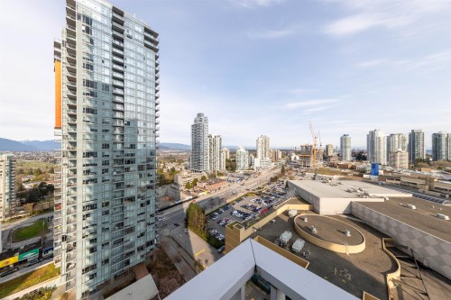2110-4670 Assembly Way, Burnaby, BC 
