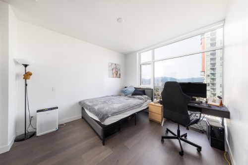 2110-4670 Assembly Way, Burnaby, BC 