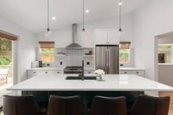 8029 Westlake Street Burnaby, BC V5A 2A9