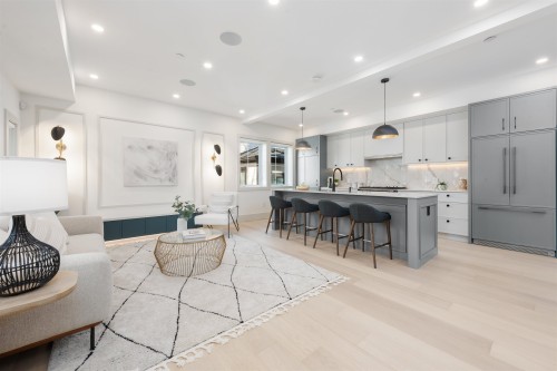 1-375 33Rd Avenue E, Vancouver, BC 