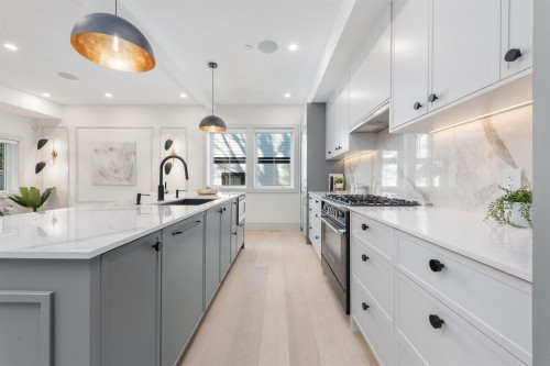 1-375 33Rd Avenue E, Vancouver, BC 