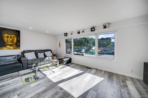 890 Westwood Street, Coquitlam, BC 