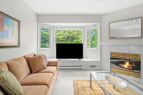 409-3738 Norfolk Street, Burnaby, BC 