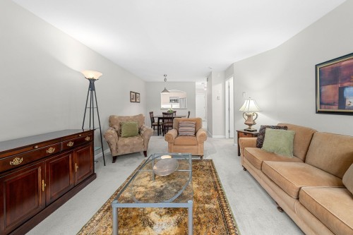409-3738 Norfolk Street, Burnaby, BC 