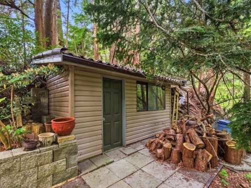 4786 Armour Court, North Vancouver, BC 
