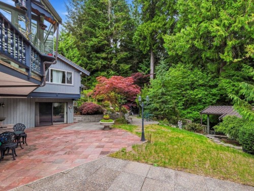 4786 Armour Court, North Vancouver, BC 