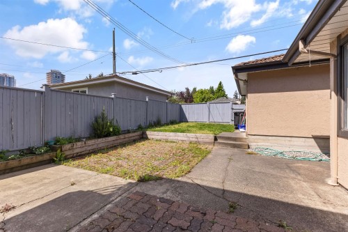189 46Th Avenue W, Vancouver, BC 