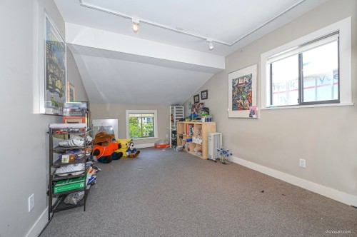 3566 39Th Avenue W, Vancouver, BC 
