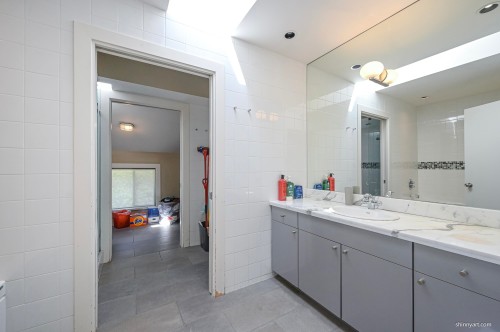 3566 39Th Avenue W, Vancouver, BC 