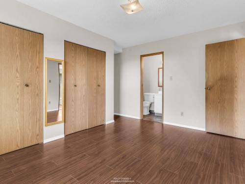 859 17Th Street E, North Vancouver, BC 