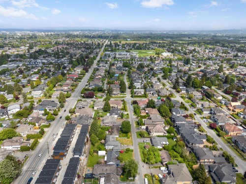 10271 Dennis Crescent, Richmond, BC 