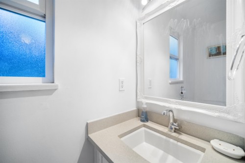 4340 Tiffin Crescent, Richmond, BC 