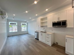 316-22348 North Ave Maple Ridge, BC V2X 8T2