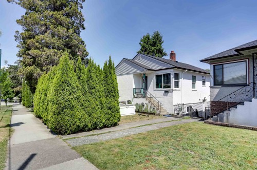 936 Nanaimo Street, Vancouver, BC 
