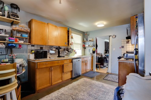 936 Nanaimo Street, Vancouver, BC 