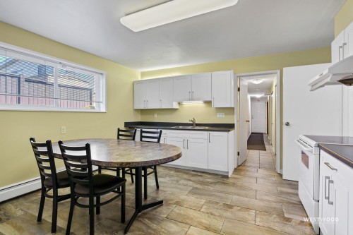 6858 Tyne Street, Vancouver, BC 