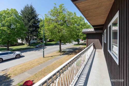 6858 Tyne Street, Vancouver, BC 