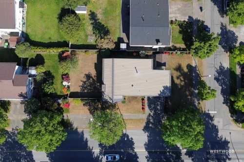 6858 Tyne Street, Vancouver, BC 
