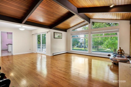 6858 Tyne Street, Vancouver, BC 
