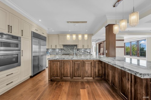 1118 Crestline Road, West Vancouver, BC 