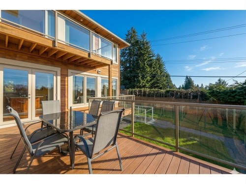 885 Beaconsfield Road, North Vancouver, BC 