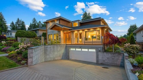 885 Beaconsfield Road, North Vancouver, BC 