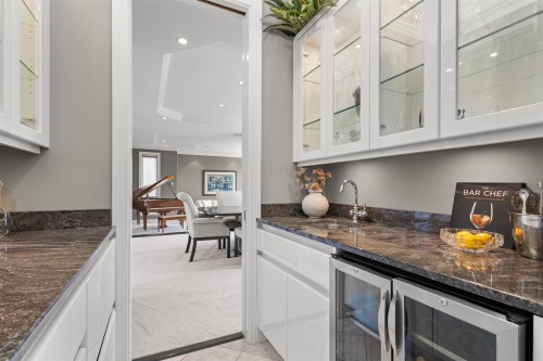 2556 Palisade Crescent, Port Coquitlam, BC 