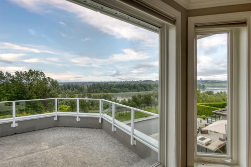2556 Palisade Crescent, Port Coquitlam, BC 