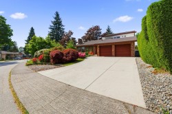 7605 Lawrence Drive Burnaby, BC V5A 3M6