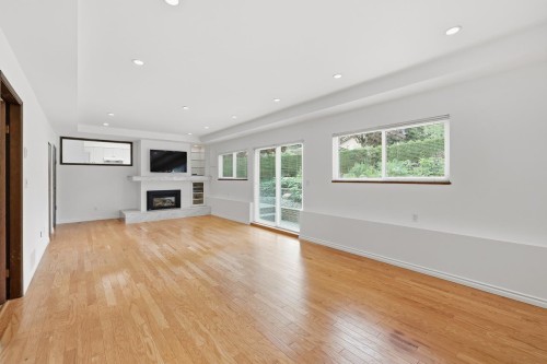 7605 Lawrence Drive, Burnaby, BC 