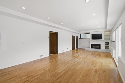 7605 Lawrence Drive, Burnaby, BC 