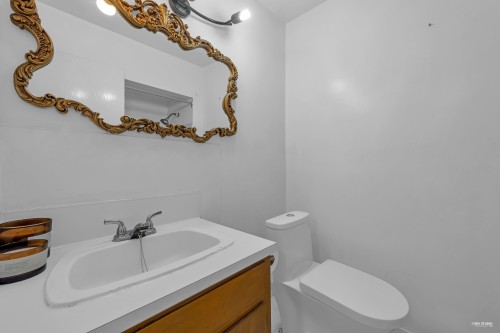 3006 27Th Avenue E, Vancouver, BC 