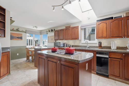 5-3459 River Road W, Delta, BC 