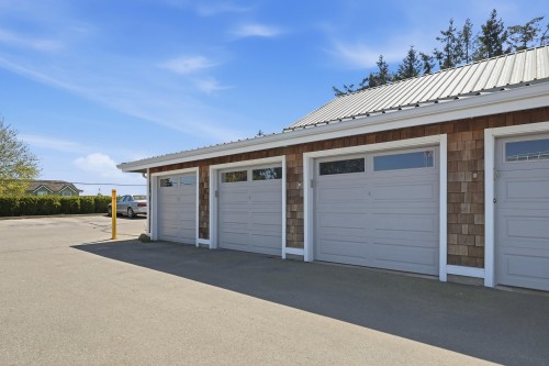 5-3459 River Road W, Delta, BC 