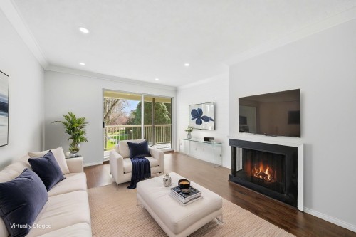 208-10631 No. 3 Road  Richmond, BC V7A 4L8